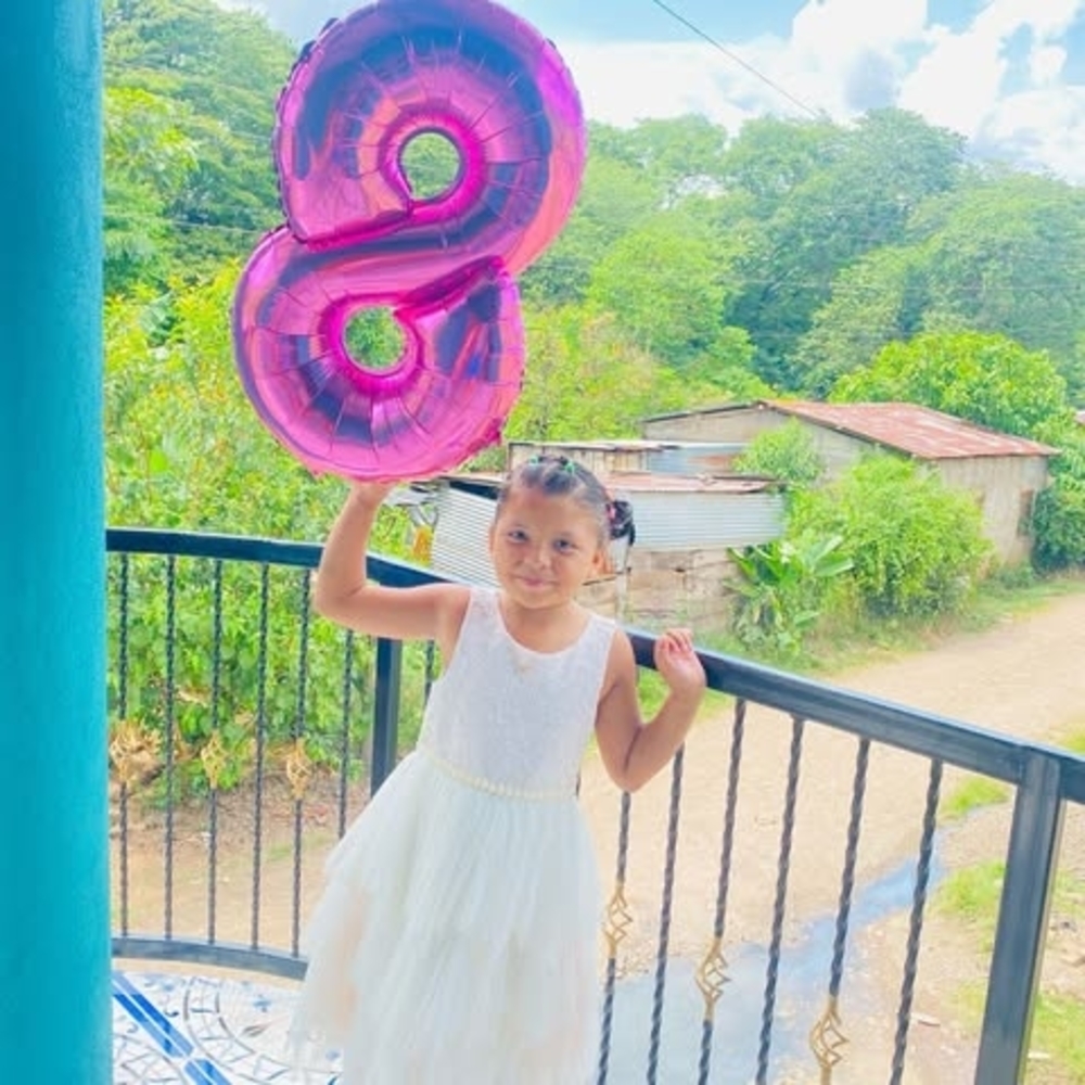 Meet your Posher, Walkiria